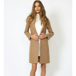 NWT Camel Trenchcoat